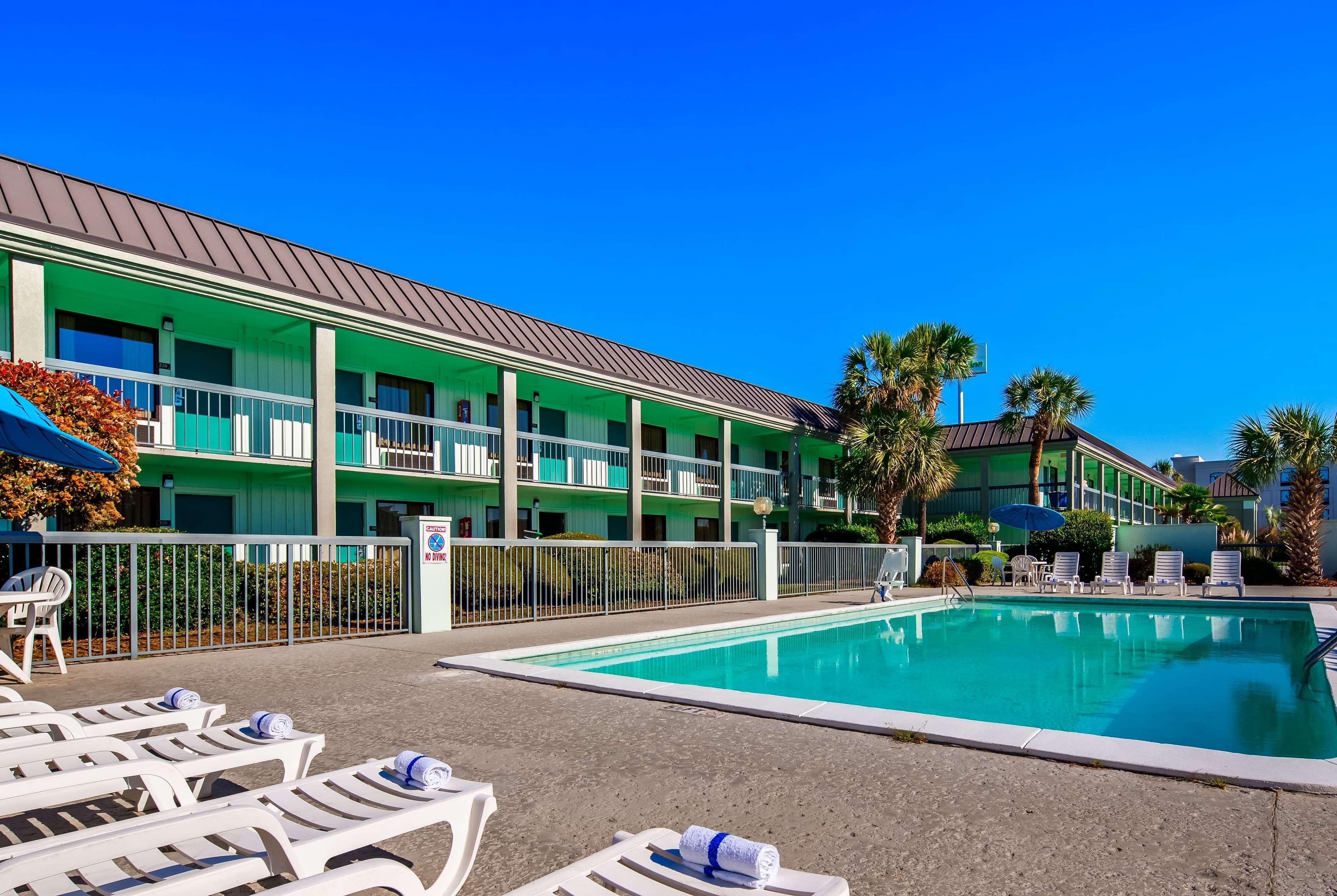 Ramada By Wyndham Savannah Gateway Georgetown Exterior foto