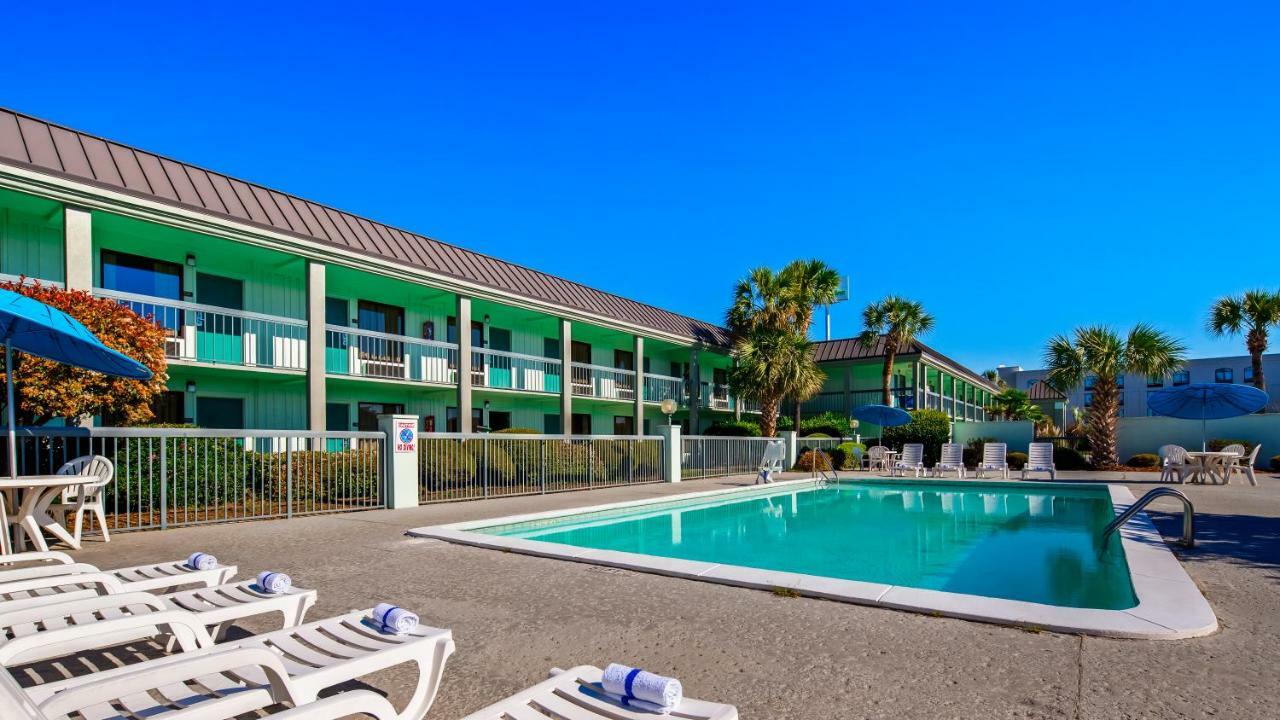 Ramada By Wyndham Savannah Gateway Georgetown Exterior foto
